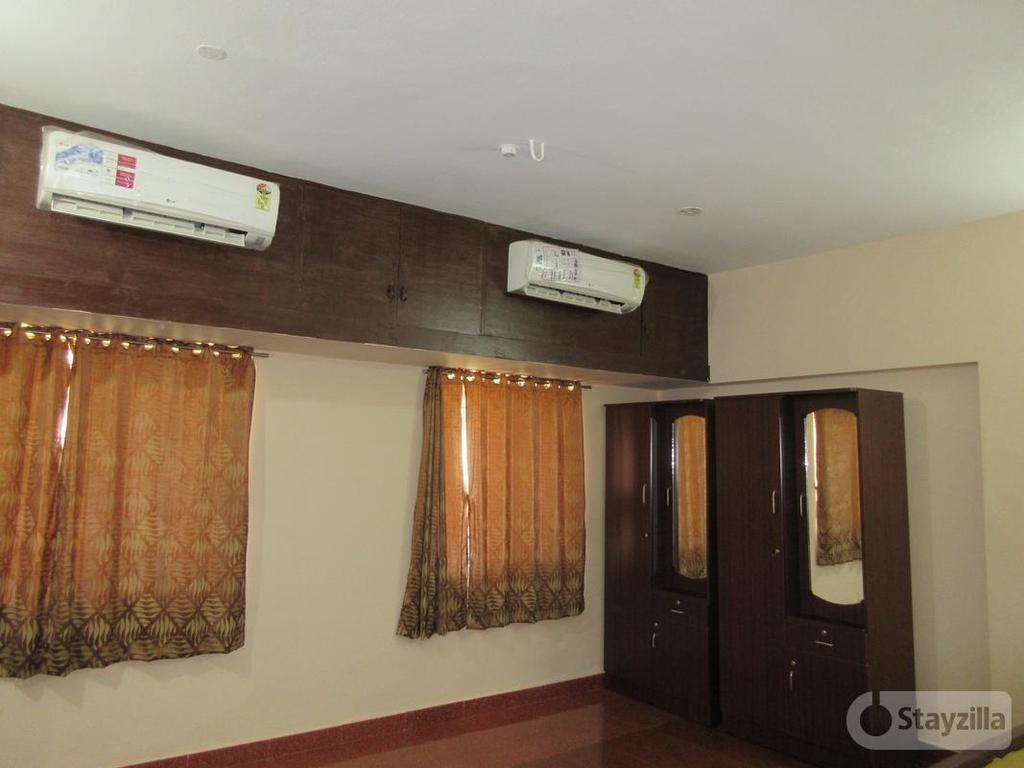 Navagraha Homestay Kumbakonam Ngoại thất bức ảnh